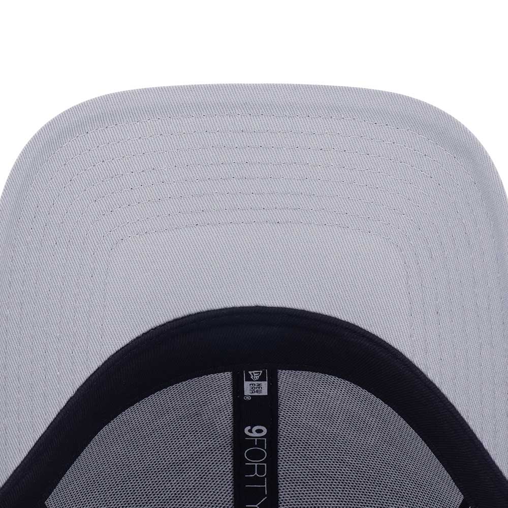 New Era x BLACKPINK Chicago White Sox Black 9FORTY Adjustable Cap