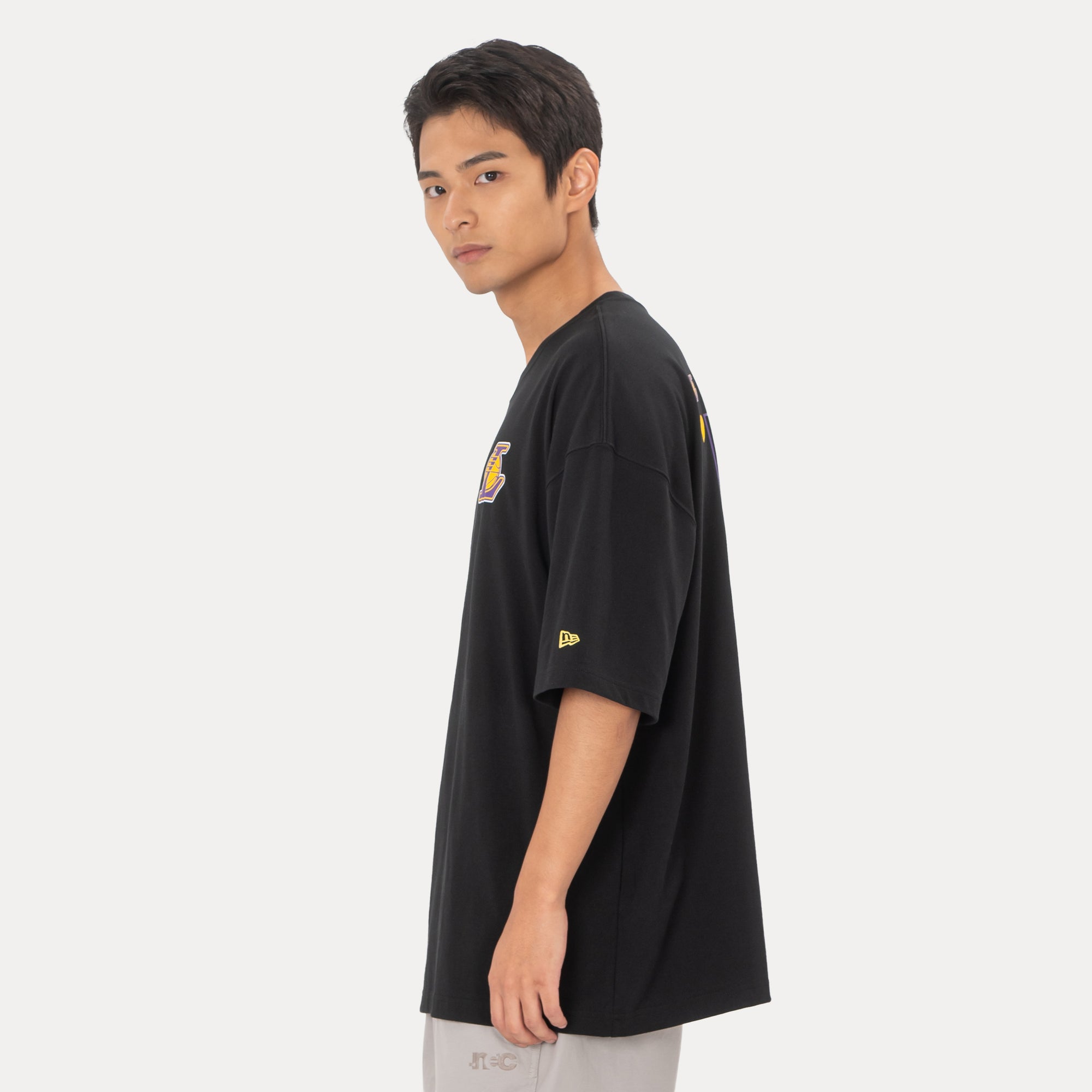 New Era Los Angeles Lakers Playing Cards Black Oversized COOLERA Short Sleeve T-Shirt