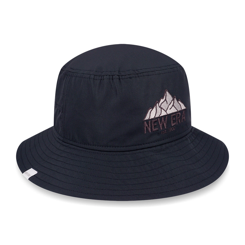 New Era Outdoor Logo FW26 Black Adventure Lite Bucket Hat