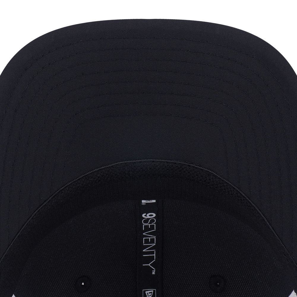 New Era Boston Red Sox FW26 Two Tone Black 9SEVENTY Stretch Snapback Trucker Cap