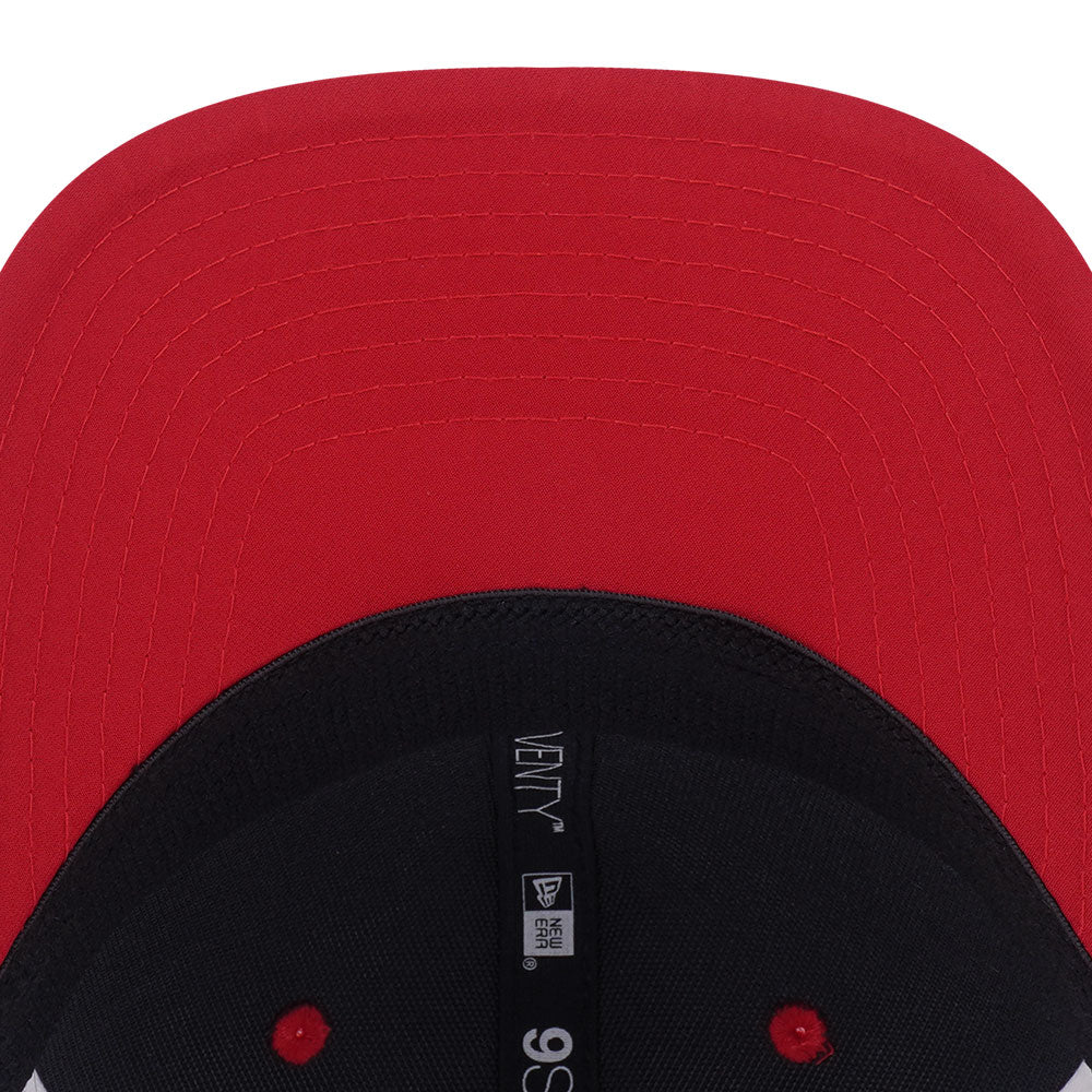 New Era Atlanta Braves FW26 Two Tone Scarlet Red 9SEVENTY Stretch Snapback Trucker Cap