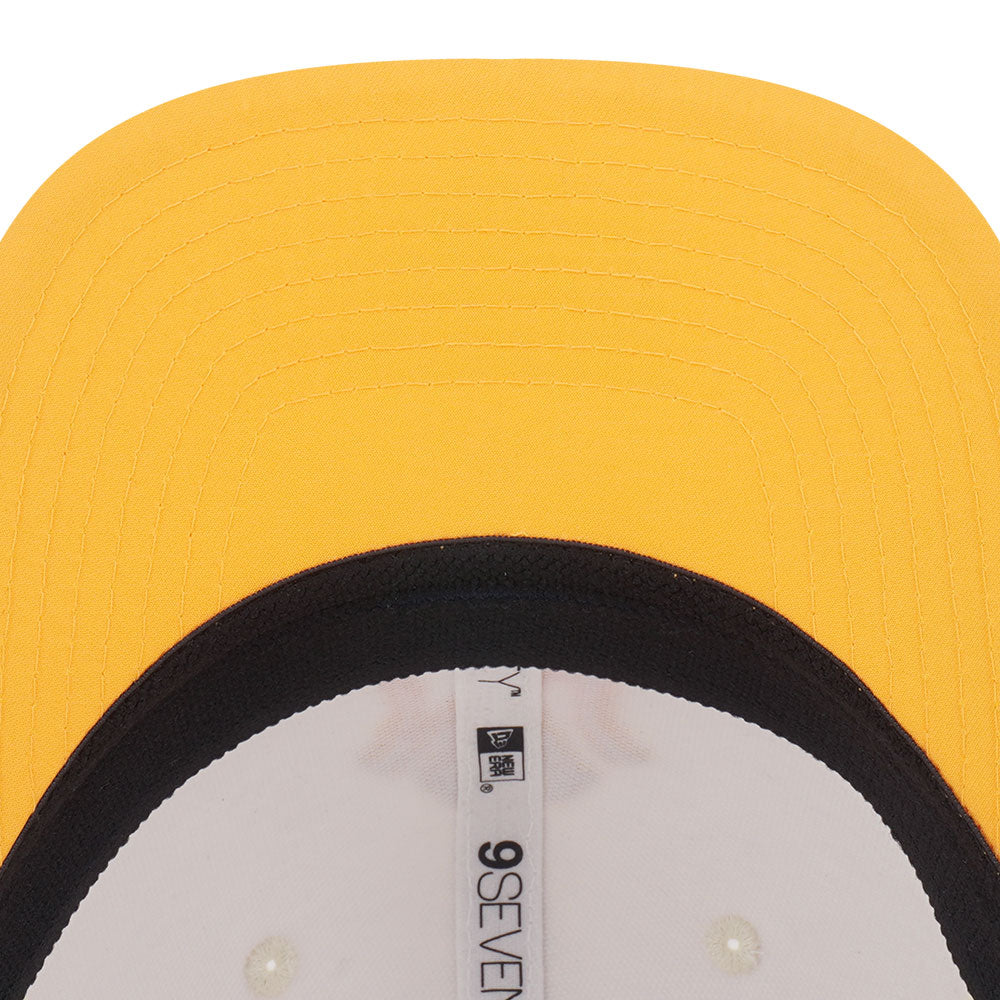 New Era New York Yankees Gradient FW26 Chrome White A Gold 9SEVENTY Stretch Snapback Cap