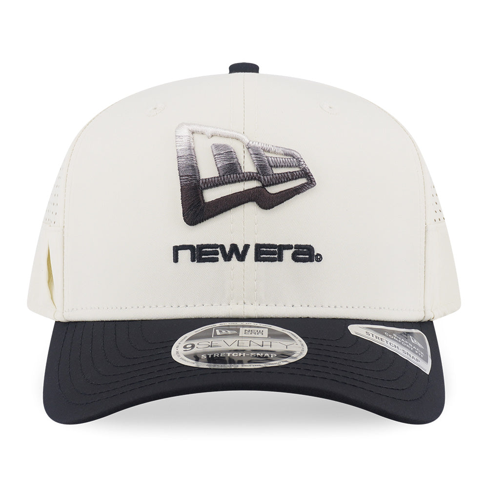 New Era Flag Logo Gradient FW26 Chrome White Black 9SEVENTY Stretch Snapback Cap