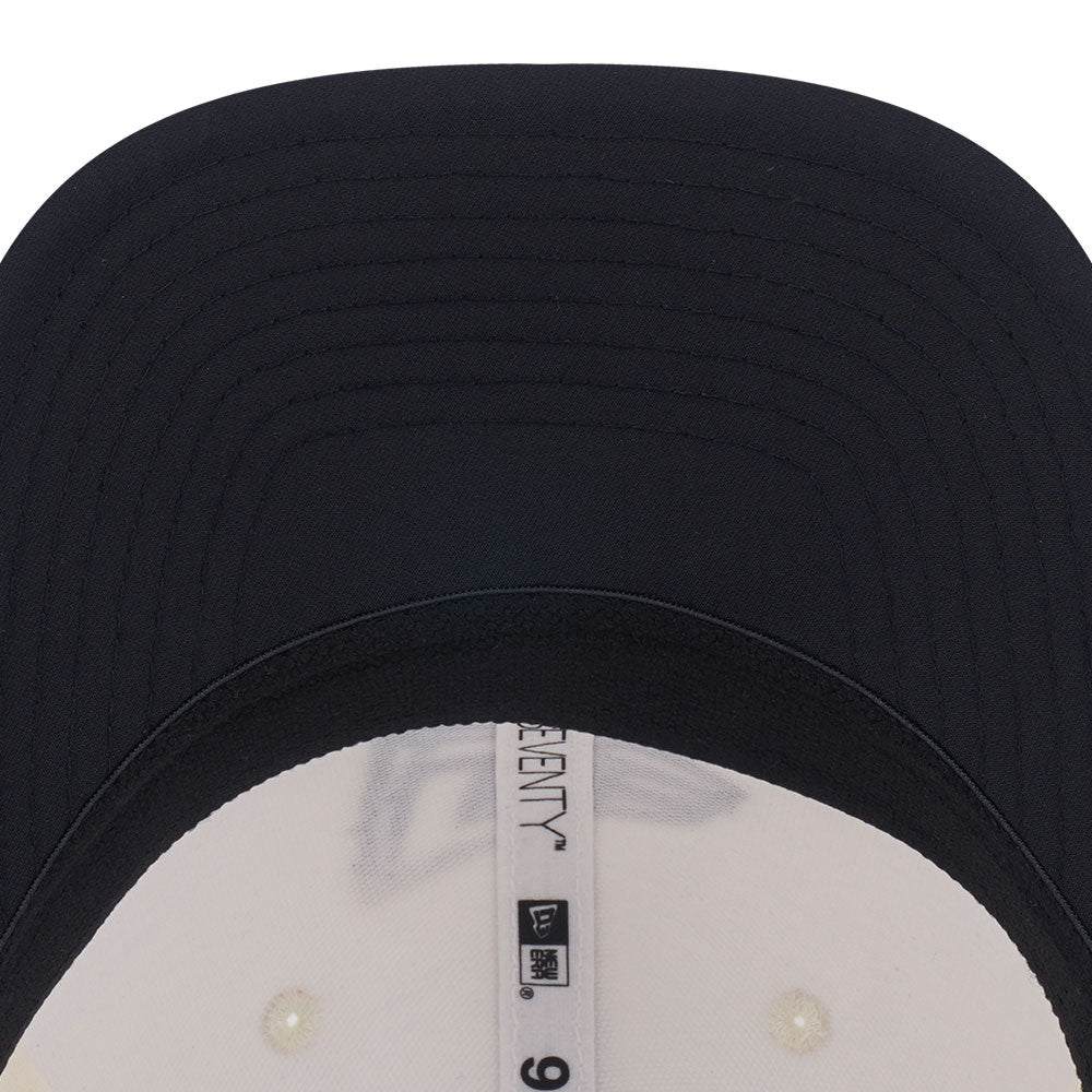 New Era Flag Logo Gradient FW26 Chrome White Black 9SEVENTY Stretch Snapback Cap