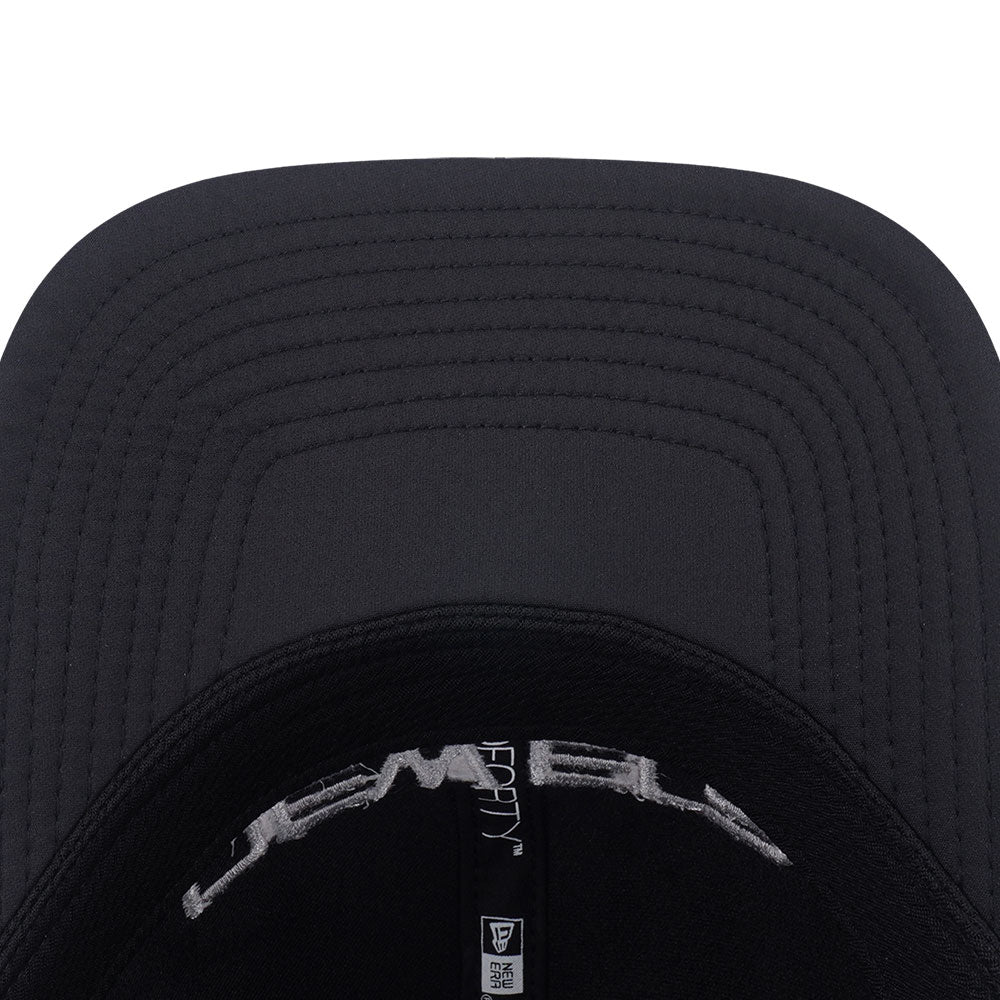 New Era Wordmark Logo Runner Era Black 9FORTY Unstructured Adjustable Cap