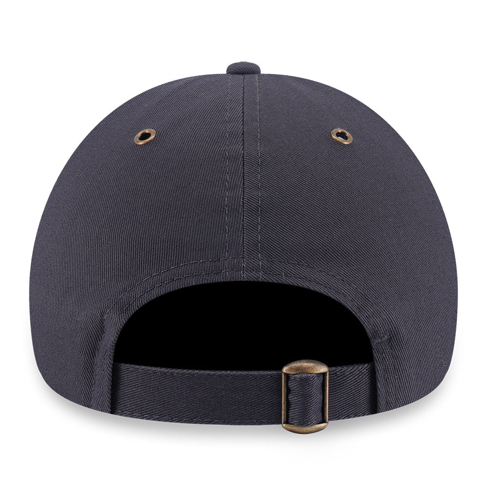 New Era NE Script Hammered Metal Badge FW26 Graphite 9FORTY Adjustable Cap