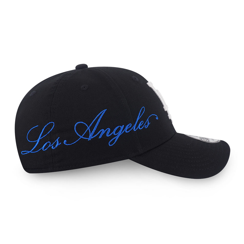 New Era Los Angeles Dodgers Cross Panels Script Black 9FORTY Adjustable Cap