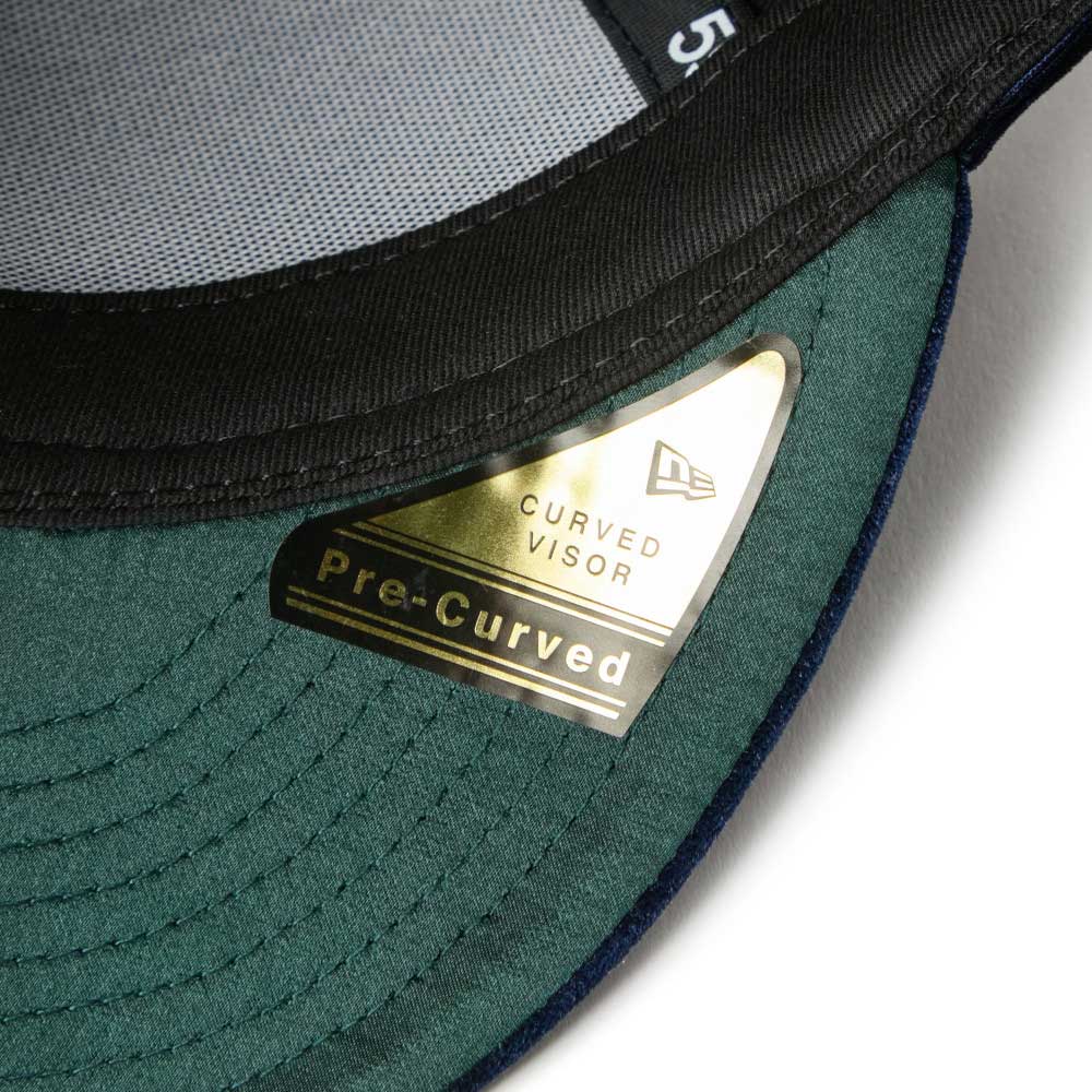 New Era New York Yankees Velvet Navy 59FIFTY Precurved Fitted Cap