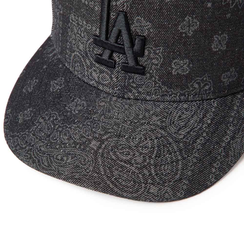 New Era Los Angeles Dodgers Laser Burn Out Denim Black 59FIFTY Pre-Curved Fitted Cap