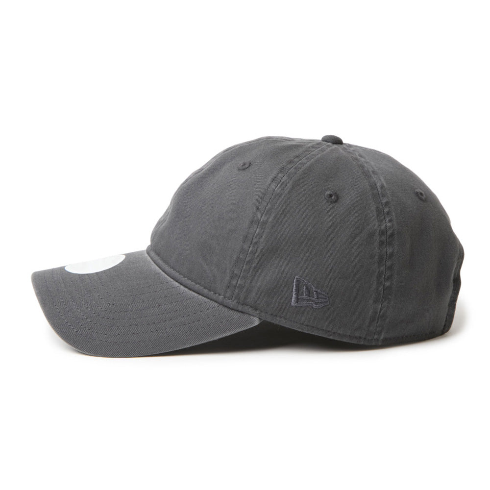 New Era New York Yankees Metal Logo Dark Grey Women 9TWENTY Adjustable Cap
