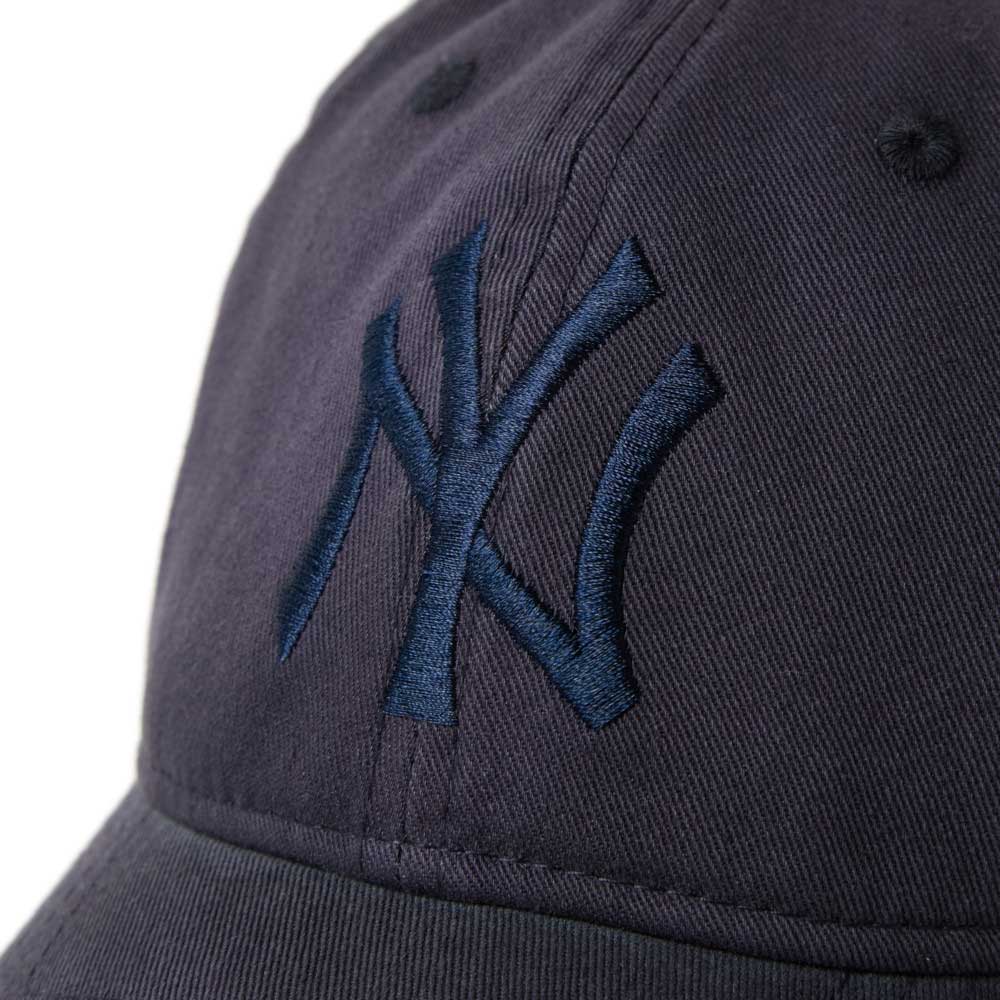 New Era New York Yankese Sun Faded Navy 9FORTY Adjustable Cap