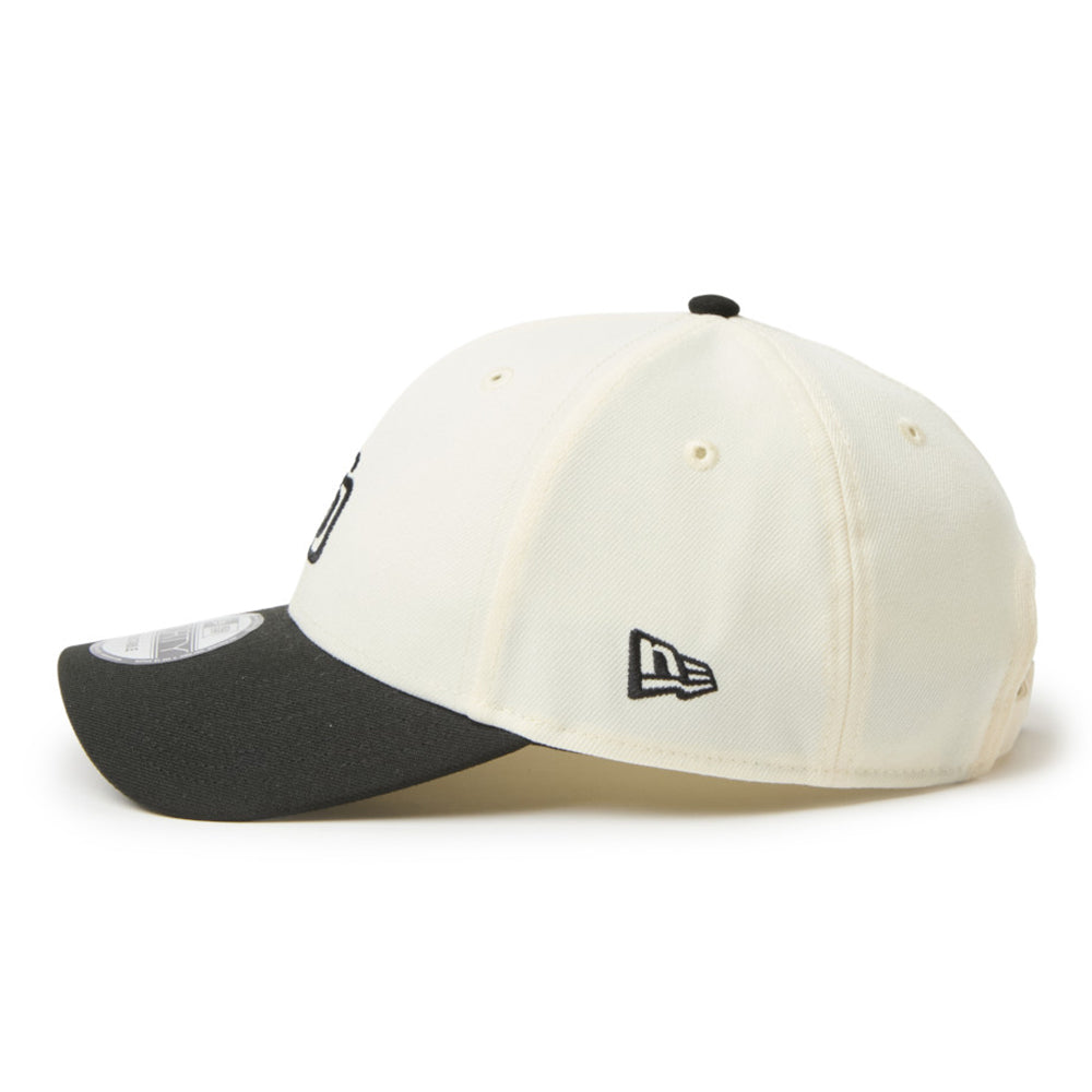 New Era San Diego Padres Two Tone Chrome White Black 9FORTY Adjustable Cap