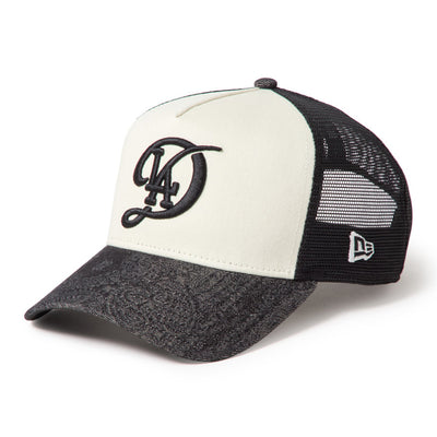 New Era Los Angeles Dodgers City Connect Laser Burn Out Denim White Black 9FORTY A-Frame Trucker Snapback Cap