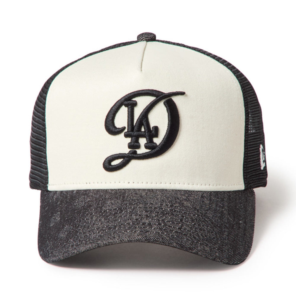 New Era Los Angeles Dodgers City Connect Laser Burn Out Denim White Black 9FORTY A-Frame Trucker Snapback Cap