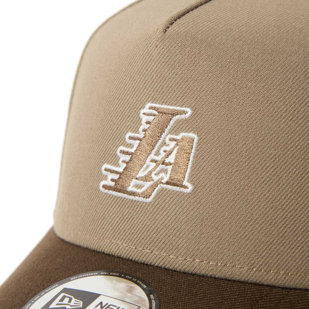 New Era Los Angeles Lakers Two Tone Khaki Walnut 9FORTY A-Frame Adjustable Cap