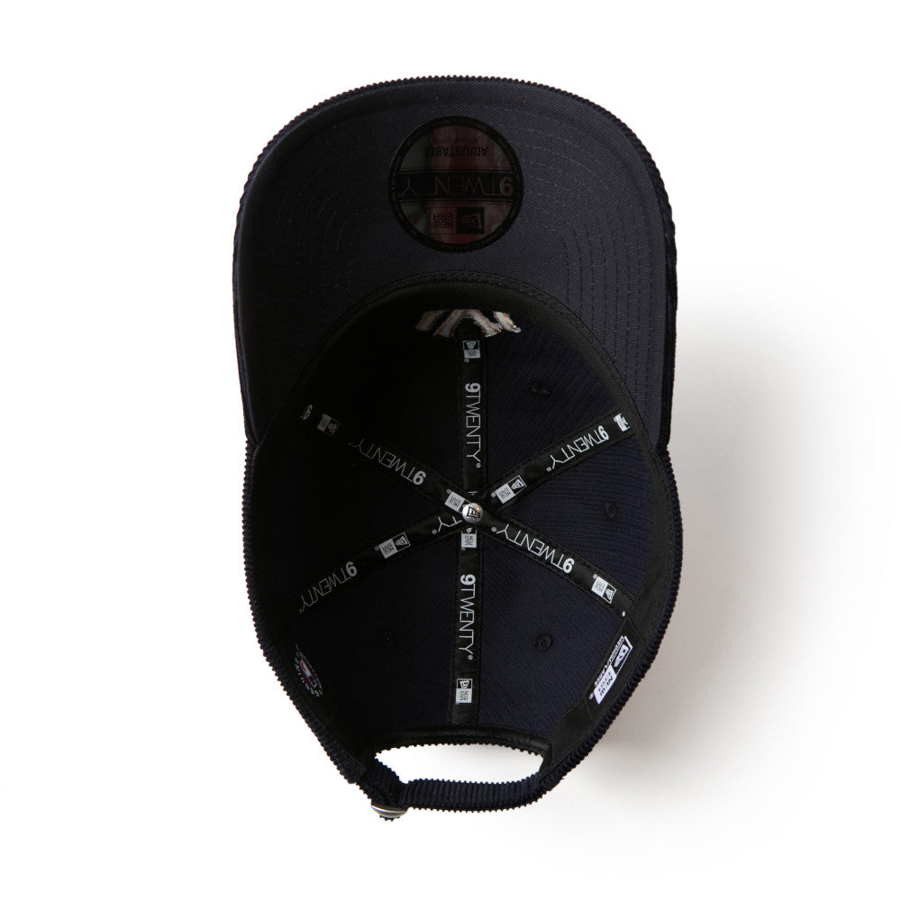 New Era New York Yankees Corduroy Navy 9TWENTY Adjustable Cap
