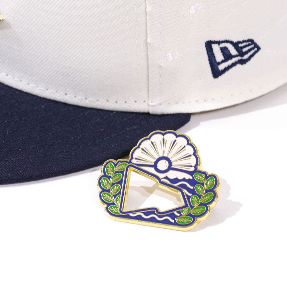 New Era NE Script Independence Day 2026 Two Tone Chrome White and Navy 59FIFTY Fitted Cap (PH EXCLUSIVE)