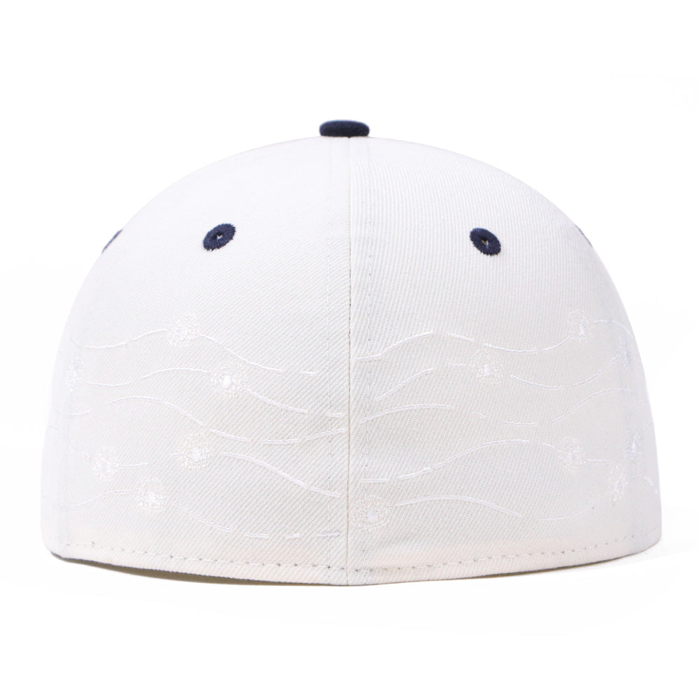 New Era NE Script Independence Day 2026 Two Tone Chrome White and Navy 59FIFTY Fitted Cap (PH EXCLUSIVE)