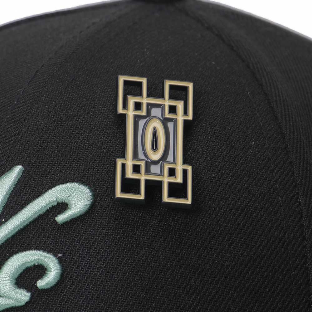New Era x Demon Slayer Muichiro Black 9FORTY Adjustable Cap (PH EXCLUSIVE)