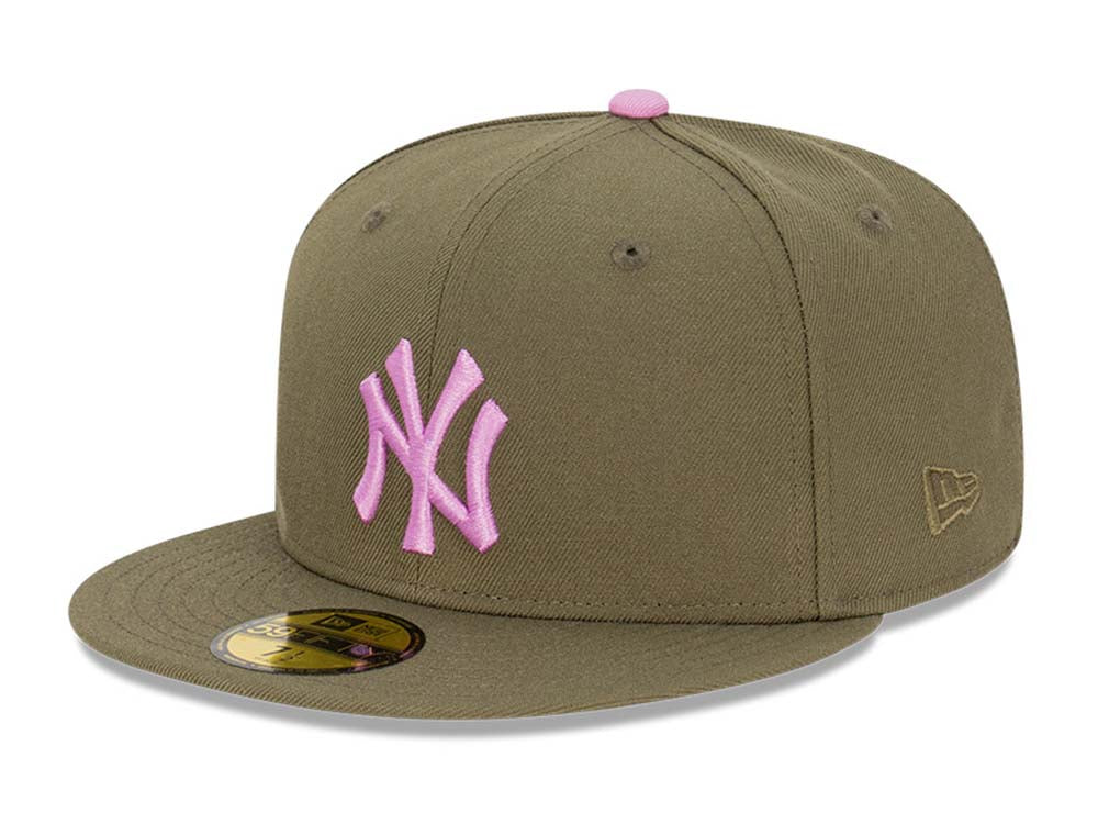 New York Yankees MLB Lavender Field 59FIFTY Fitted Cap