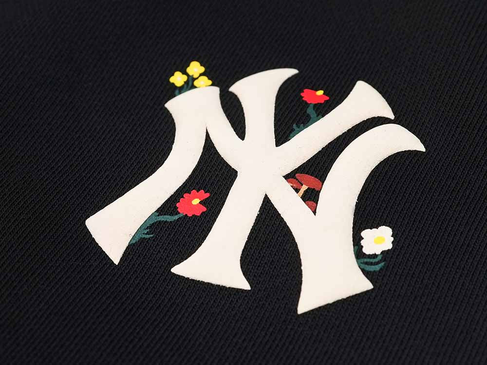 New York Yankees MLB Wild Floral Black Women Sweatpants