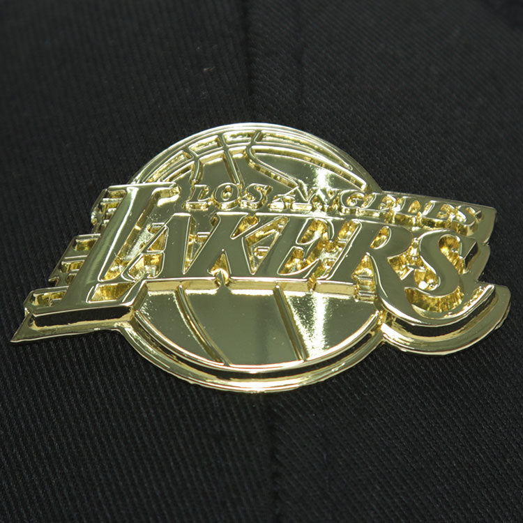 Los Angeles Lakers NBA Gold Metal Pin Black 9FORTY Adjustable Cap