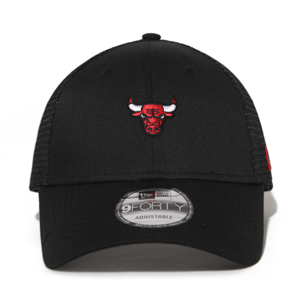 Chicago Bulls NBA Home Field Black 9FORTY Trucker Adjustable Cap