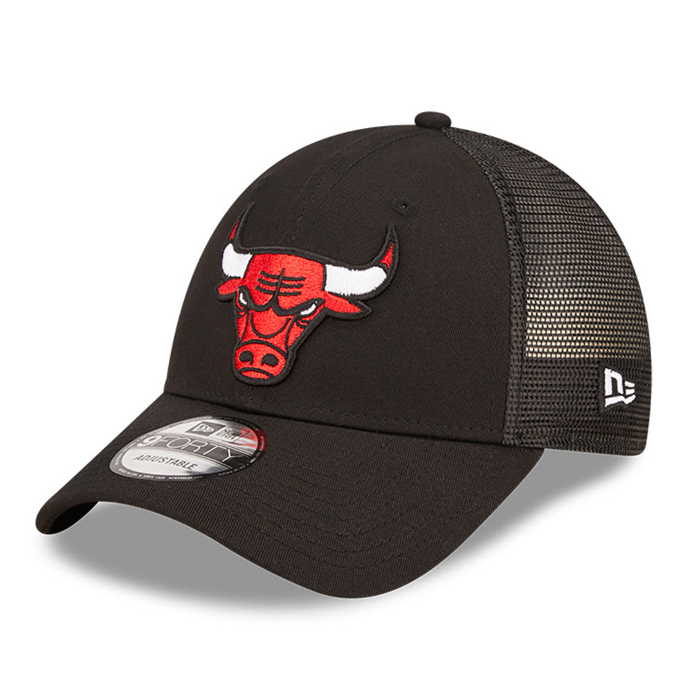 Chicago Bulls NBA Home Field Black 9FORTY Trucker Adjustable Cap