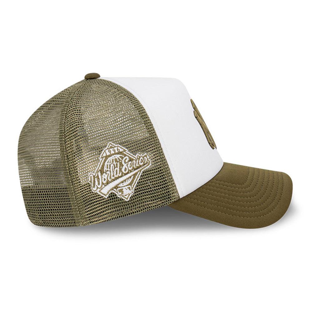 New Era New York Yankees Earthtones World Series White New Olive 9FORTY A-Frame Trucker Cap