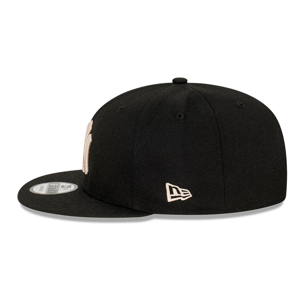 New Era New York Yankees Stone World Series Black 9FIFTY Snapback Cap