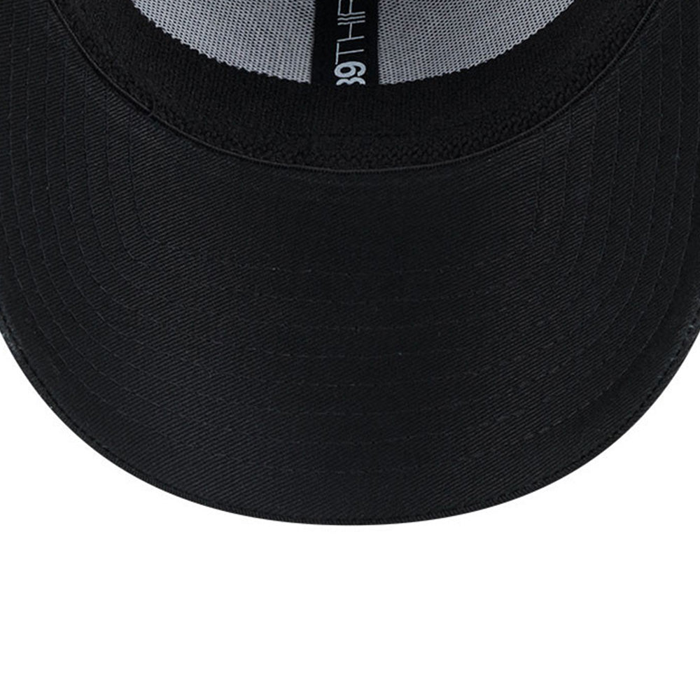 New Era New York Yankees EG Neo Black 39THIRTY Stretch Fitted Cap
