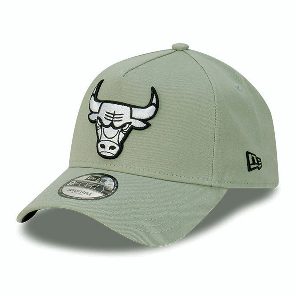 Chicago Bulls NBA Black Matcha Everest Green 9FORTY A-Frame Snapback Cap