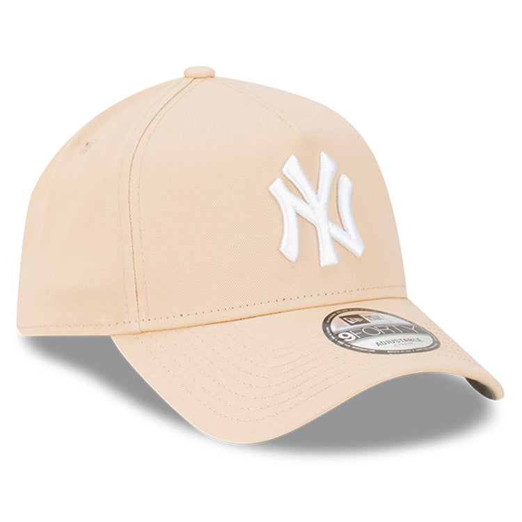 New York Yankees MLB Oatmilk 9FORTY A-Frame Snapback Cap