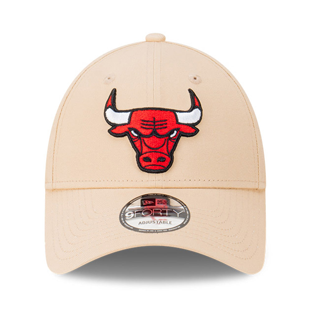 New Era Chicago Bulls Q124 Oatmilk 9FORTY Snapback Cap