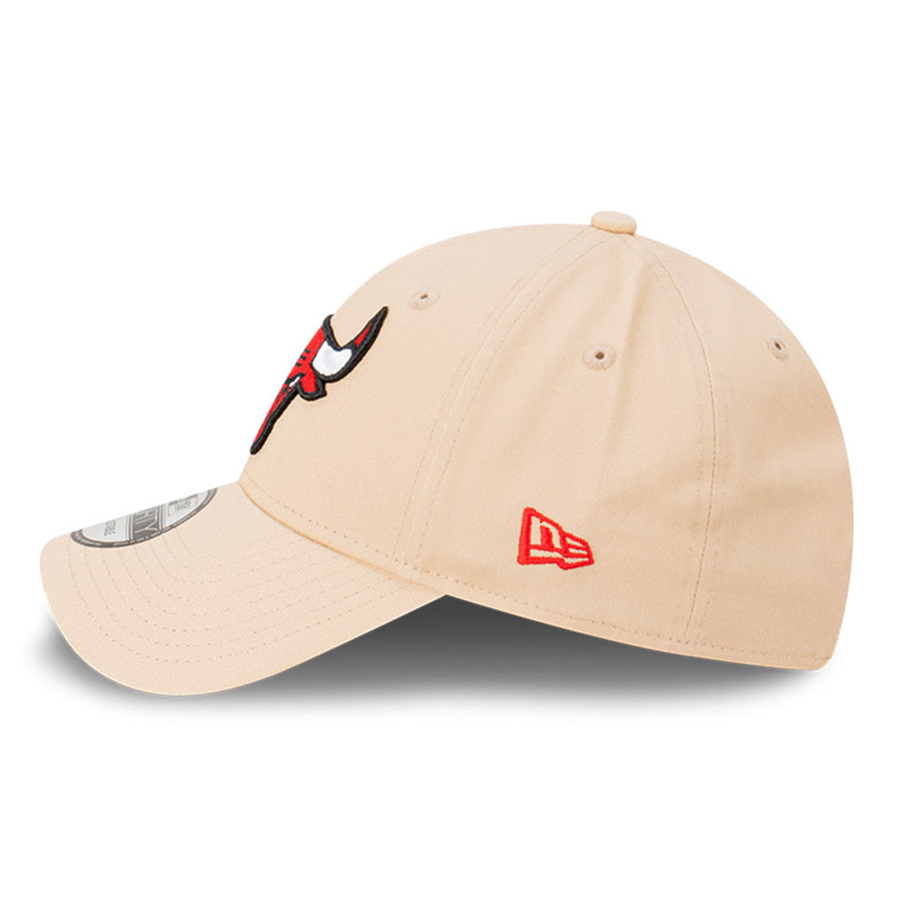 New Era Chicago Bulls Q124 Oatmilk 9FORTY Snapback Cap