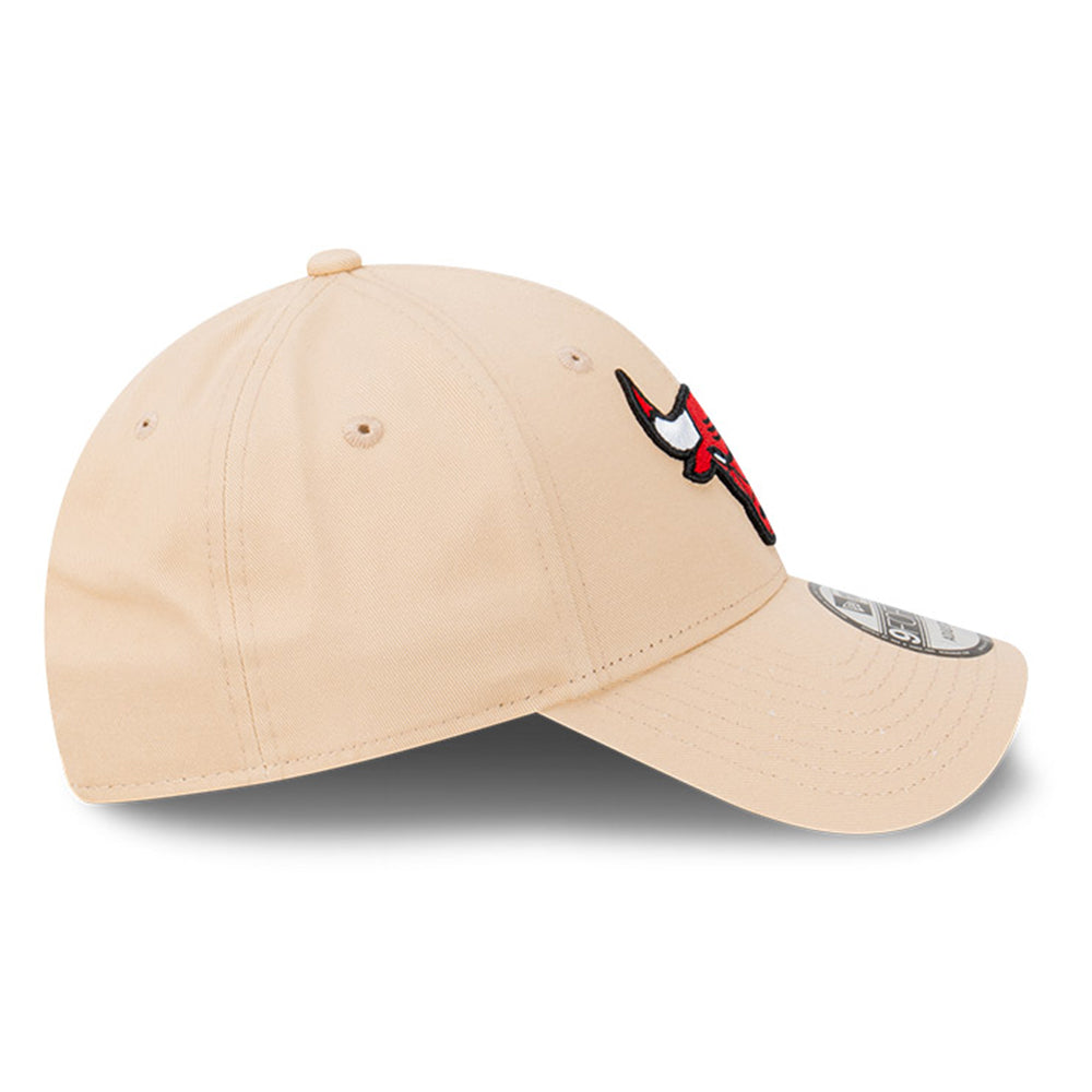 New Era Chicago Bulls Q124 Oatmilk 9FORTY Snapback Cap