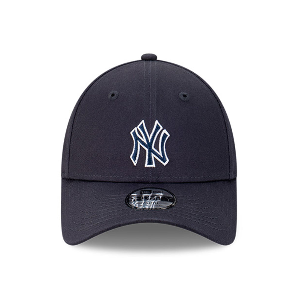 New Era New York Yankees Outline Navy Youth 9FORTY Adjustable Cap