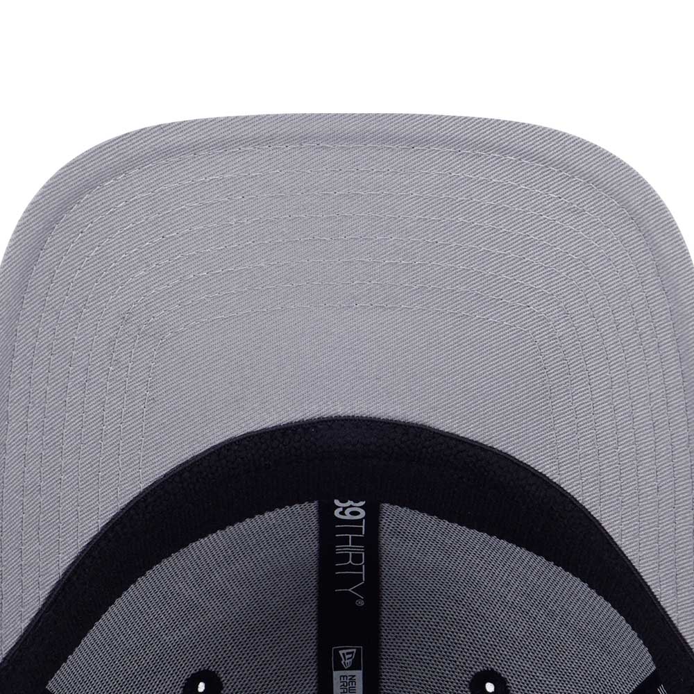 New York Yankees MLB Script Black 39THIRTY Stretch Fit Cap