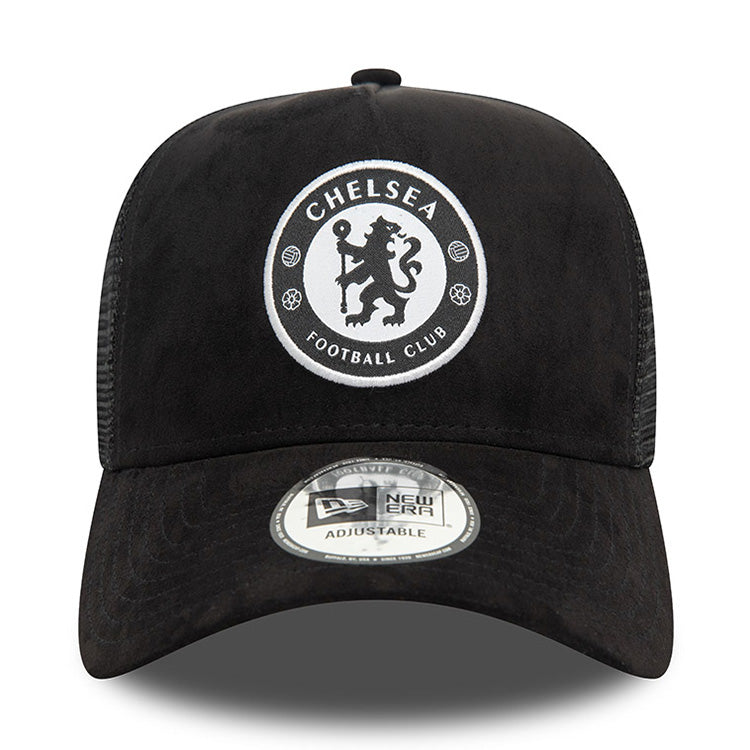 Chelsea Football Club Lion Crest Faux Suede Black 9FORTY E-Frame Snapback Trucker Cap