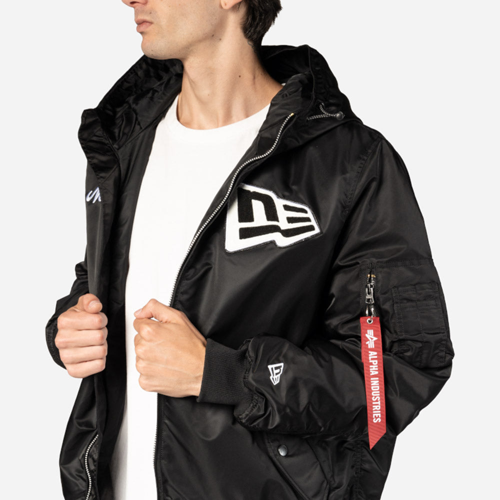 New Era Alpha Industries L2B F3 E1367BG26 Black Jacket