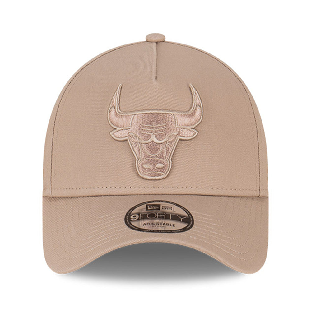 New Era Chicago Bulls NBA Tonal Emboss Ash Brown 9FORTY A-Frame Snapback Cap