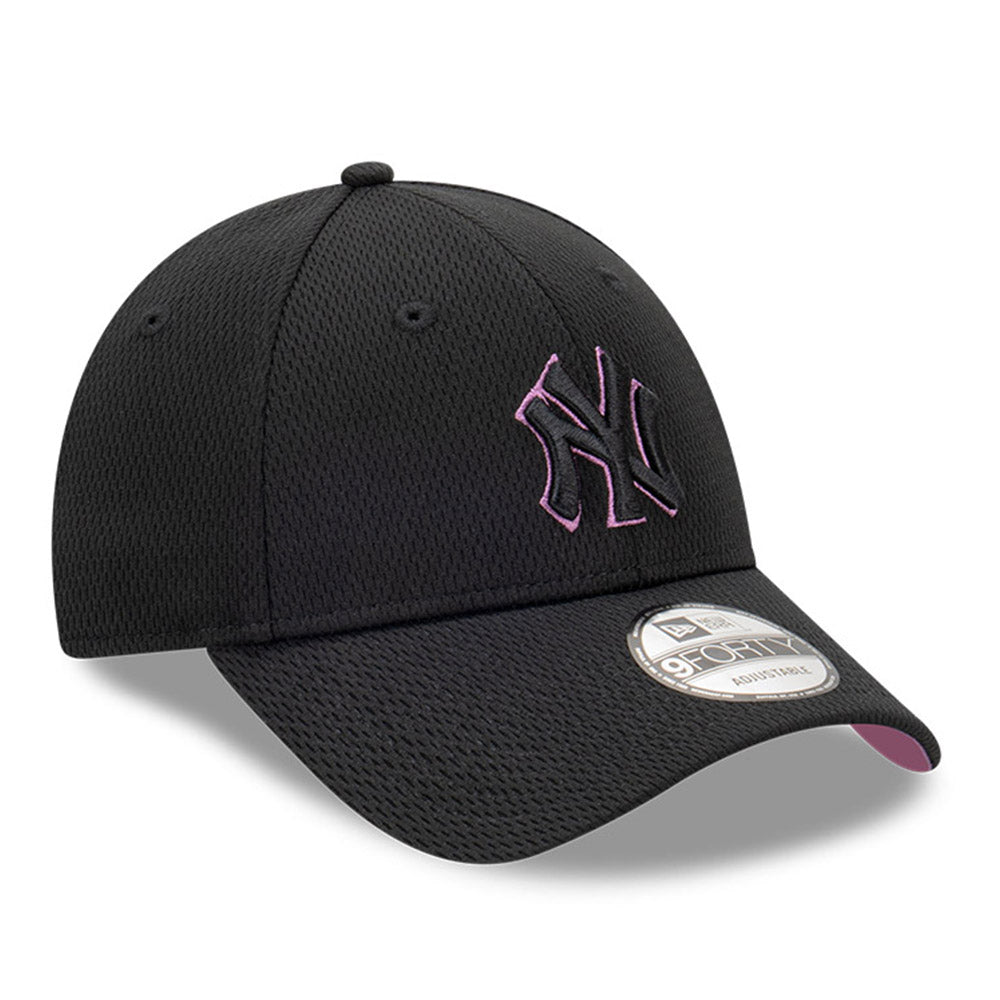 New Era New York Yankees MLB Dashmark Seasonal 2025 Black Purple 9FORTY Snapback Cap