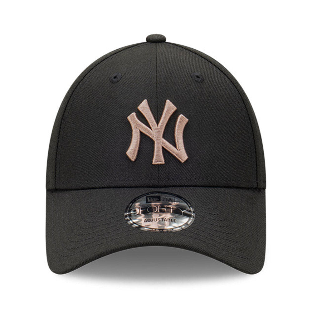 New Era New York Yankees MLB Seasonal Repreve Ash Brown 9FORTY Adjustable Cap