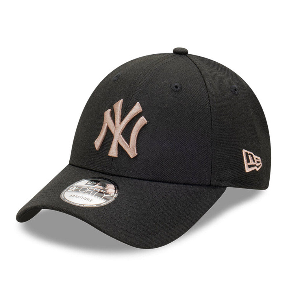 New Era New York Yankees MLB Seasonal Repreve Ash Brown 9FORTY Adjustable Cap