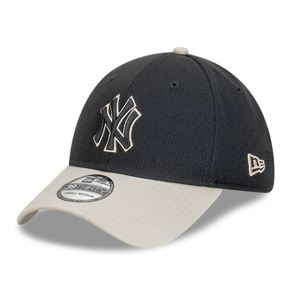 New Era New York Yankees MLB Dashmark Black Two Tone Black Stone 39THIRTY Stretch Fit Cap