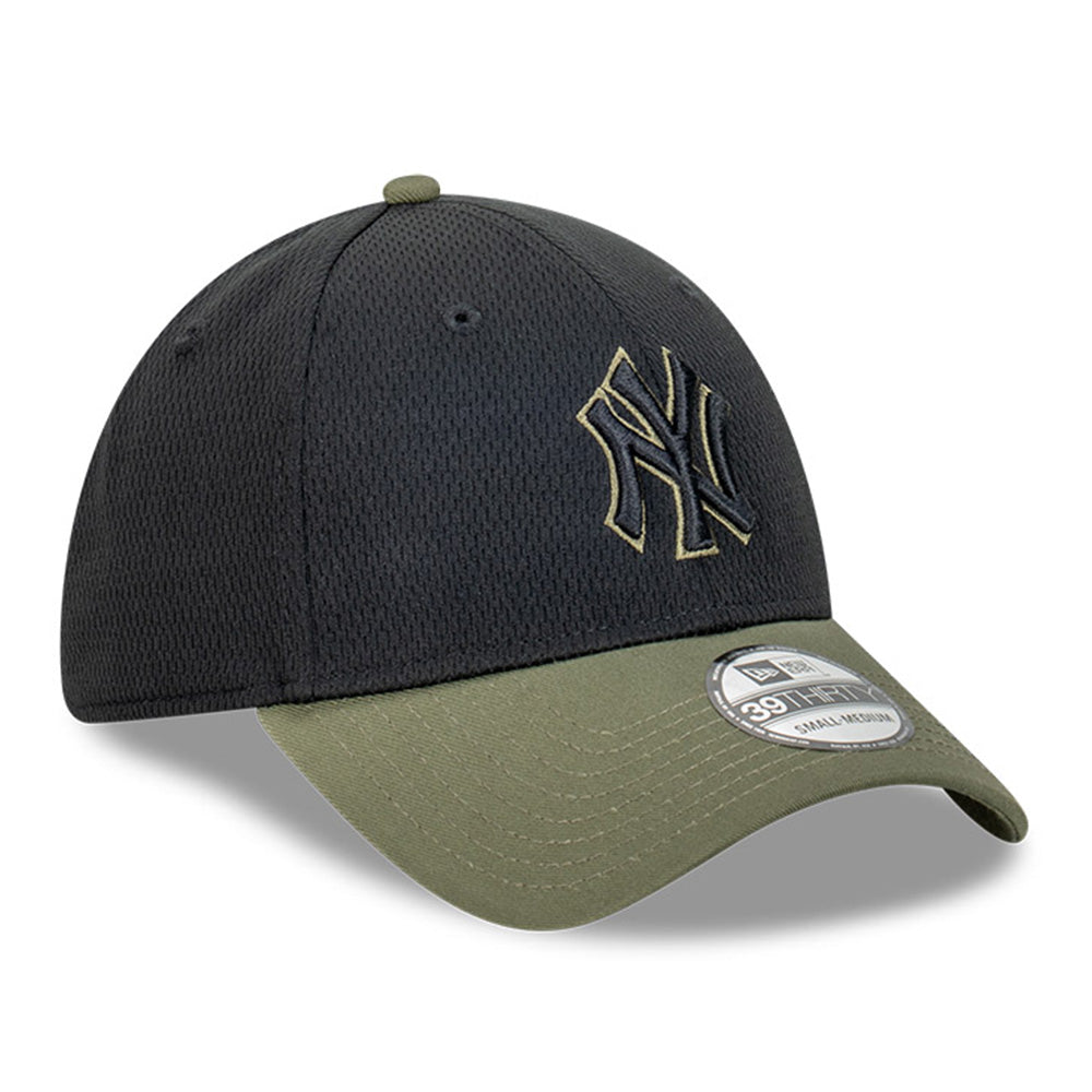 New Era New York Yankees MLB Dashmark Black Stone Two Tone Black Olive 39THIRTY Stretch Fit Cap