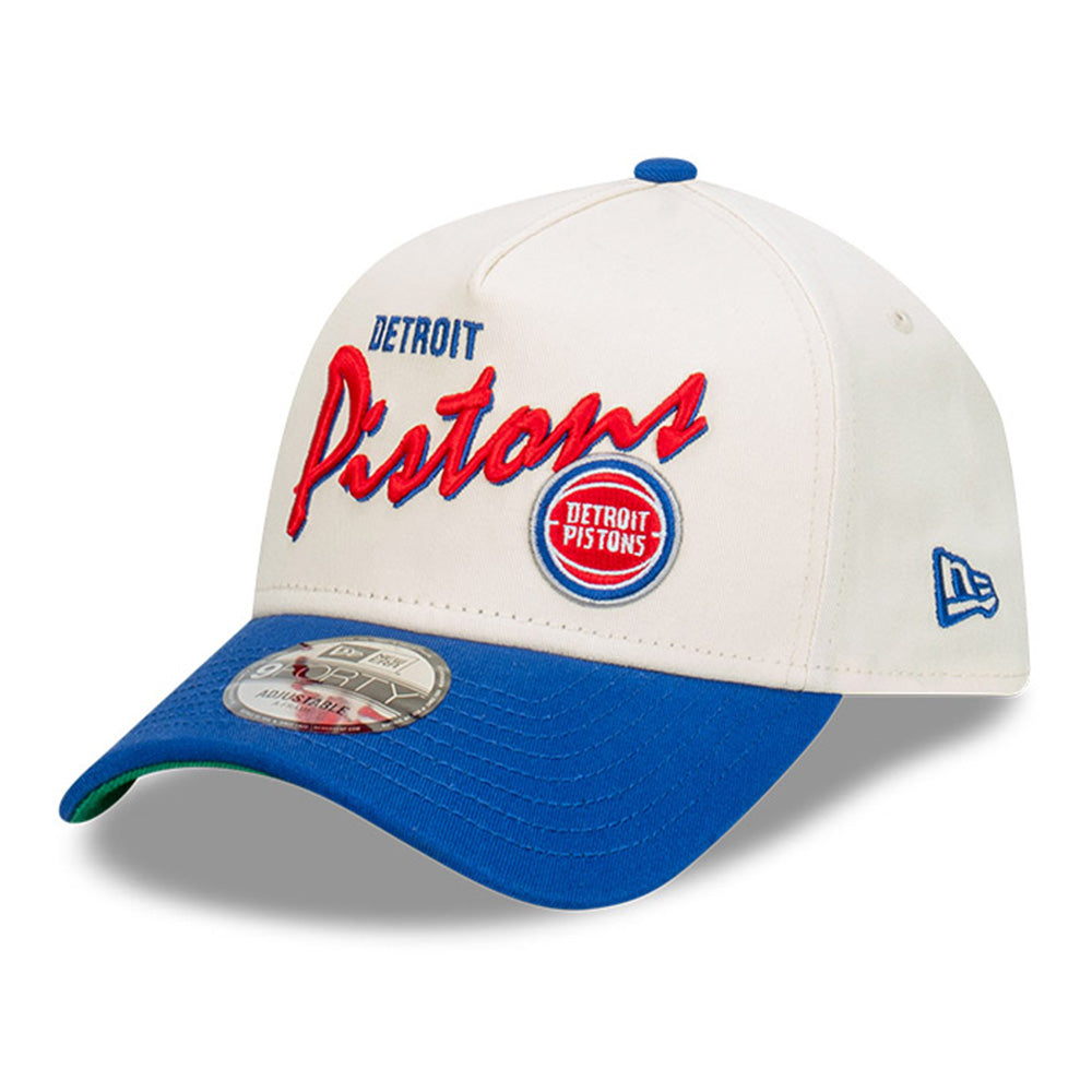 New Era Detroit Pistons NBA Chrome Script Chrome White 9FORTY A-Frame Snapback Cap