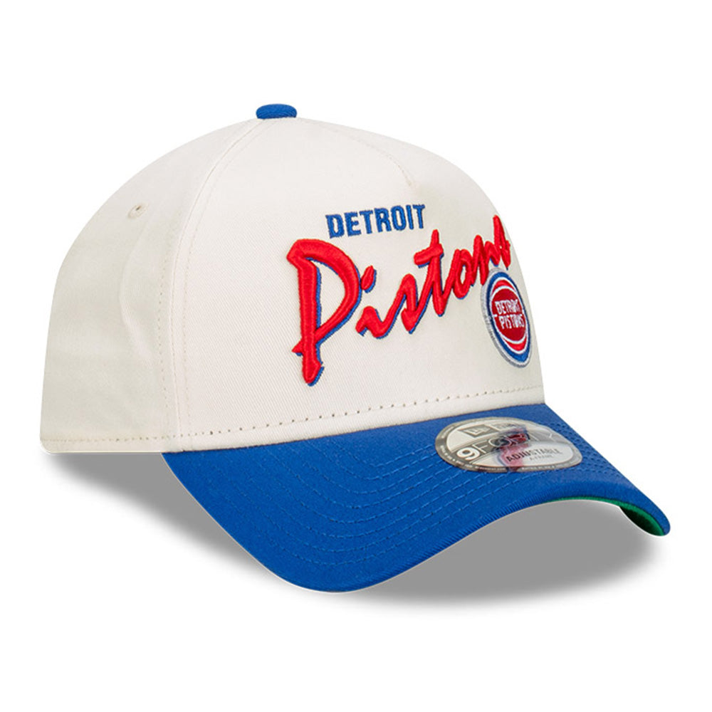 New Era Detroit Pistons NBA Chrome Script Chrome White 9FORTY A-Frame Snapback Cap