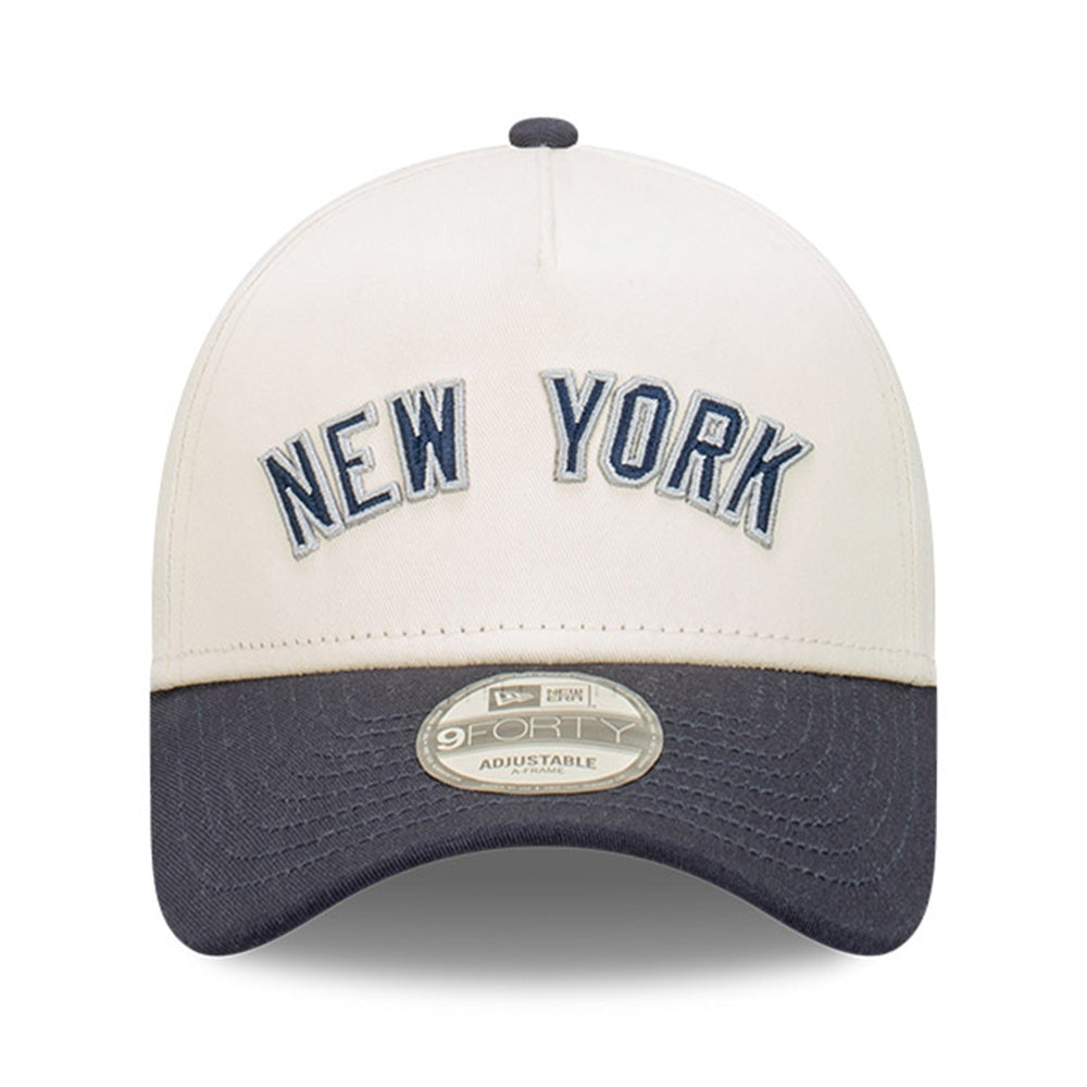 New Era New York Yankees MLB Wordmark Baseball Chrome White 9FORTY A-Frame Snapback Cap