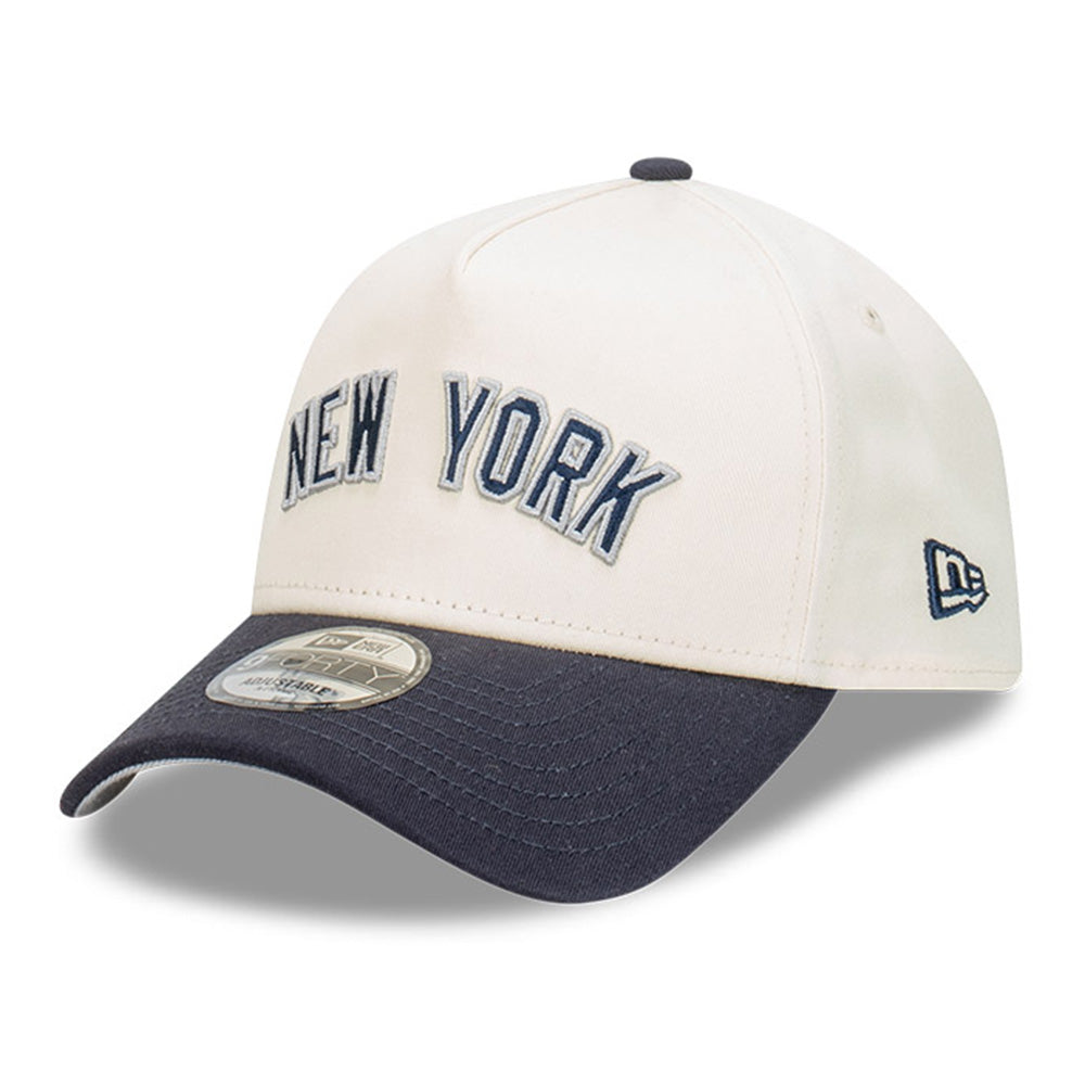 New Era New York Yankees MLB Wordmark Baseball Chrome White 9FORTY A-Frame Snapback Cap
